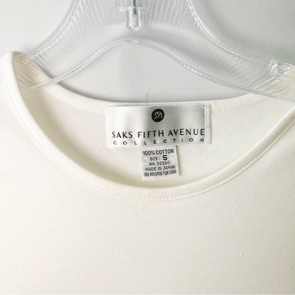 Saks Fifth Avenue Women’s Cream Size Small T Shirt Capsule Wardrobe Soft Career - Picture 3 of 3